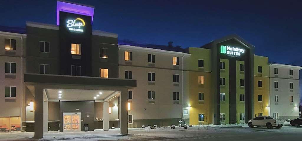 Sleep Inn & Suites Great Falls Airport Exterior photo